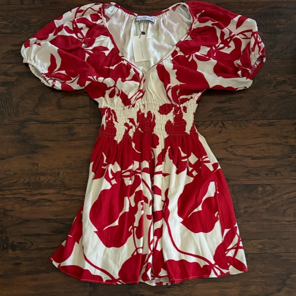 Faithfull the Brand Dresses & Skirts - Faithfull the Brand Red and White Floral Mini Dress